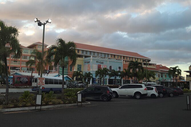 St. Lucia Private Airport Transfers - Round-trip transfers: easier returns through your hotel reception