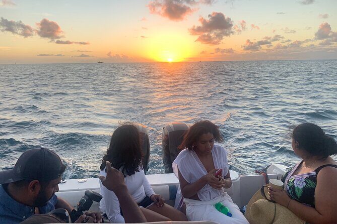 St. Lucia Private Sunset Cruise - Marigot Bay and Rodney Bay - The crew experience: when it’s more than just driving