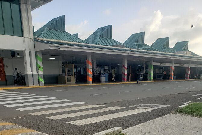 St. Lucia Private Transport - Comfort and Trust: Clean Cars, Professional Drivers, and a Big Safety Focus