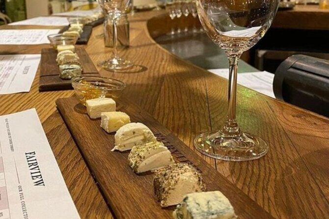 Stellenbosch, Franschhoek and Paarl: Full Day Wine Tour - Franschhoek stop: old oak vineyards, family wines, and mountain views