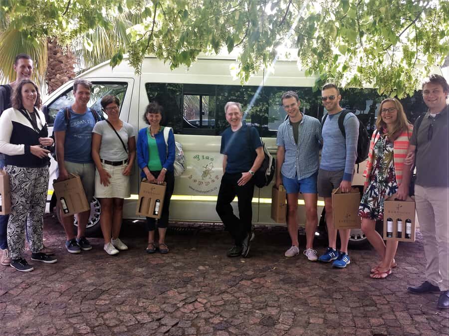 Stellenbosch: Hop-On Hop-Off Northern Route Wine Tour - Key things to know before you go