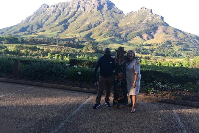 Stellenbosch Small Group Wine Tasting Tour From Cape Town - Getting picked up, staying on schedule, and keeping your day smooth