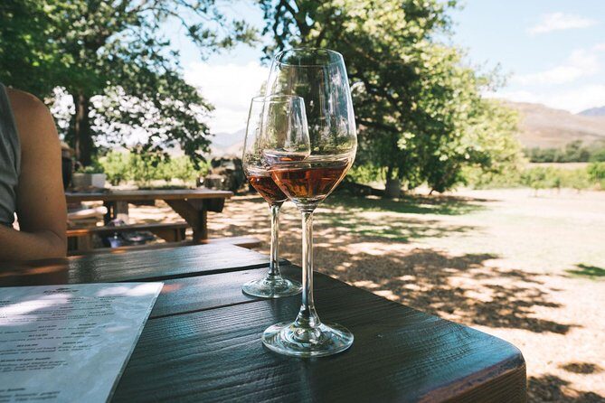 Stellenbosch Winelands Connoisseur Day Tour with Private Transfer - Stop 4: Lunch in Franschhoek and your optional Motor Museum switch