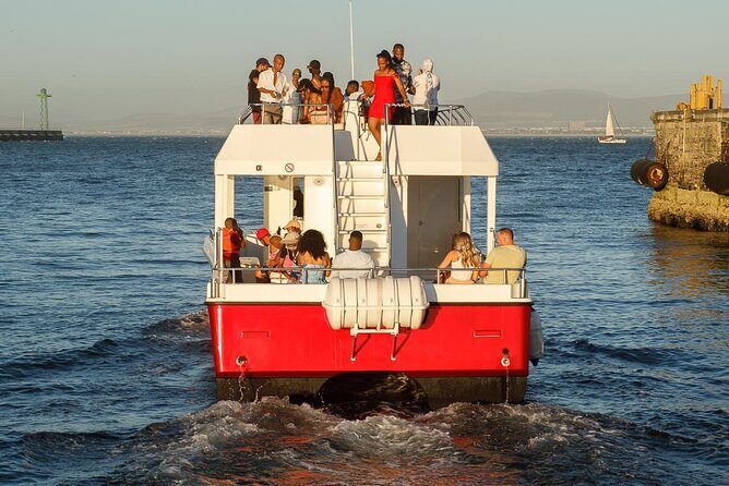 Sunset Boat Cruise Cape Town - Why a sunset boat cruise works so well from Cape Town