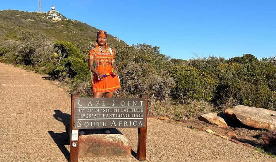 Table Mountain, Boulder's Penguins & Cape Point Private Tour - Boulders Beach and the Penguin Colony: Close, Cute, and Strict
