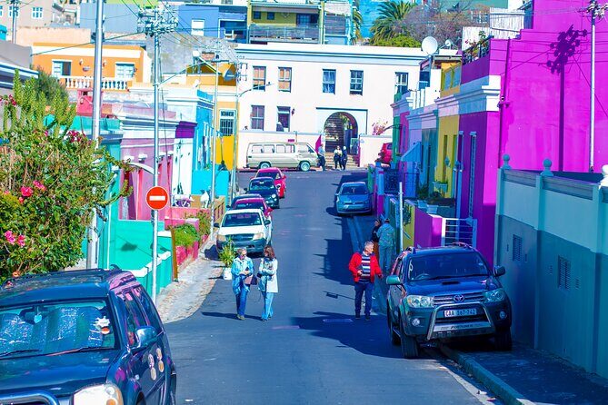 Table Mountain & Cape Town City Half Day Private guided Tour - Castle of Good Hope + Church Square: Dutch military power and today’s memory