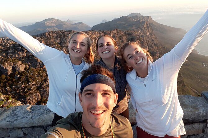 Table Mountain Hike with an Expert Guide - Your 7:00am plan: small group energy and real mountain time