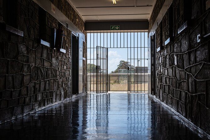 Table Mountain & Mandela Freedom Full Day Tour - Who This Tour Fits Best (and Who Should Rethink It)