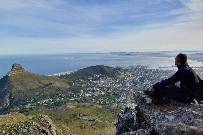 Table Mountain Summit Walk for the Whole Family - PRIVATE - Where you start: the Table Mountain Aerial Cableway meeting point