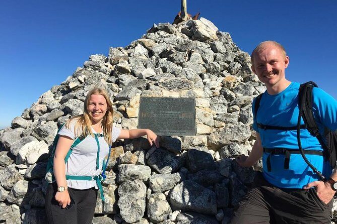 Table Mountain Summit Walk for the Whole Family - PRIVATE - What’s included: cable car tickets, water, and a snack