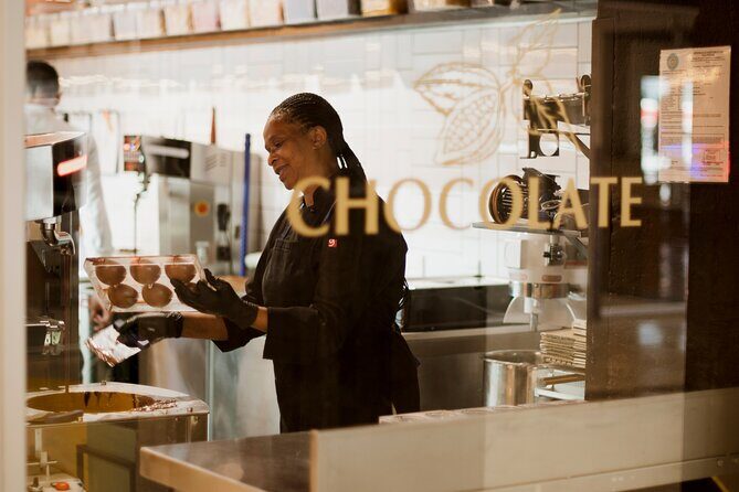 The Art of Chocolate Making Bean-To-Bar Experience in Cape Town - Chocolate tasting that teaches the whole chain