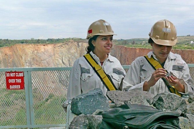 Tour the Cullinan Diamond Mine - Inside the mine area on the surface tour: DVD, tunnel model, hoist room