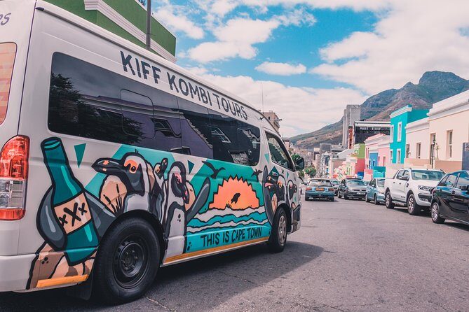 Urban Safari in Cape Town - Drive through Hout Bay, then Chapmans Peak for big-view payoffs