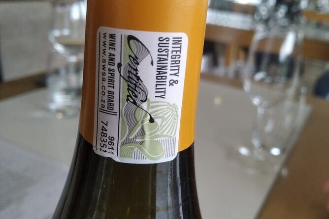 Wijntoer - Reserve tour with a winemaker! - Stop 4: Grangehurst Winery, Older-Style Reds, and a Boutique Feel
