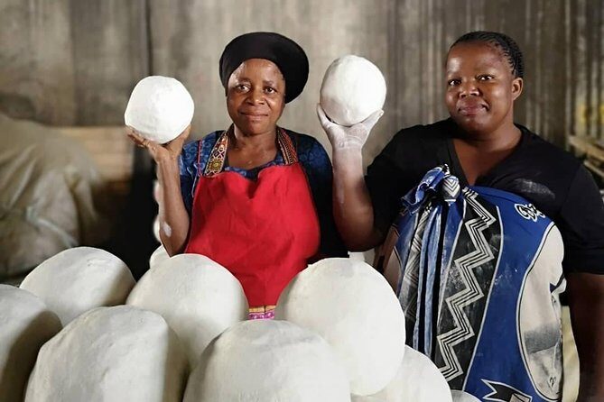 Zulu Cultural Experience: Zulu Village + Tribal Markets + Traditional Zulu Food - Phansi Museum: why an art-and-food start changes the whole day